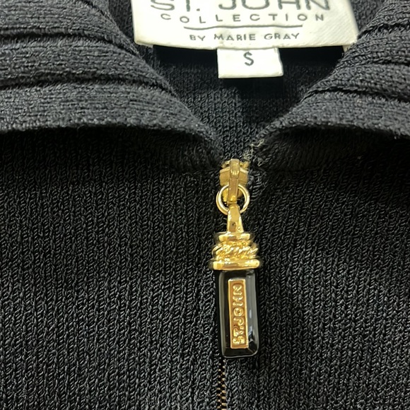 St. John Santana knit full zip Sweater like new! Small BEAUTIFUL - Picture 2 of 5
